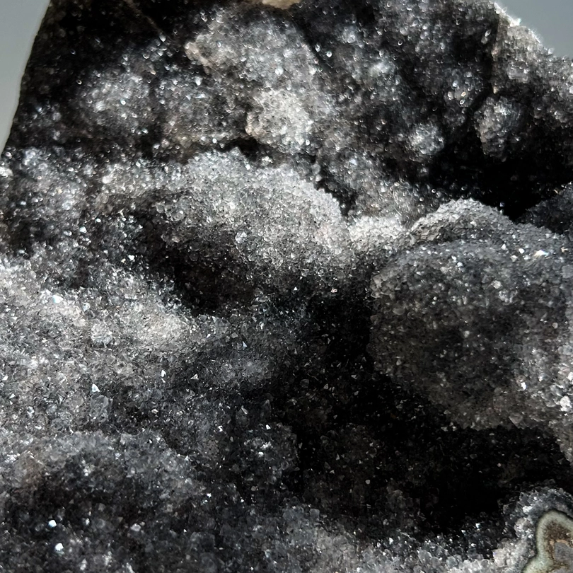 geode di Ametista Nera